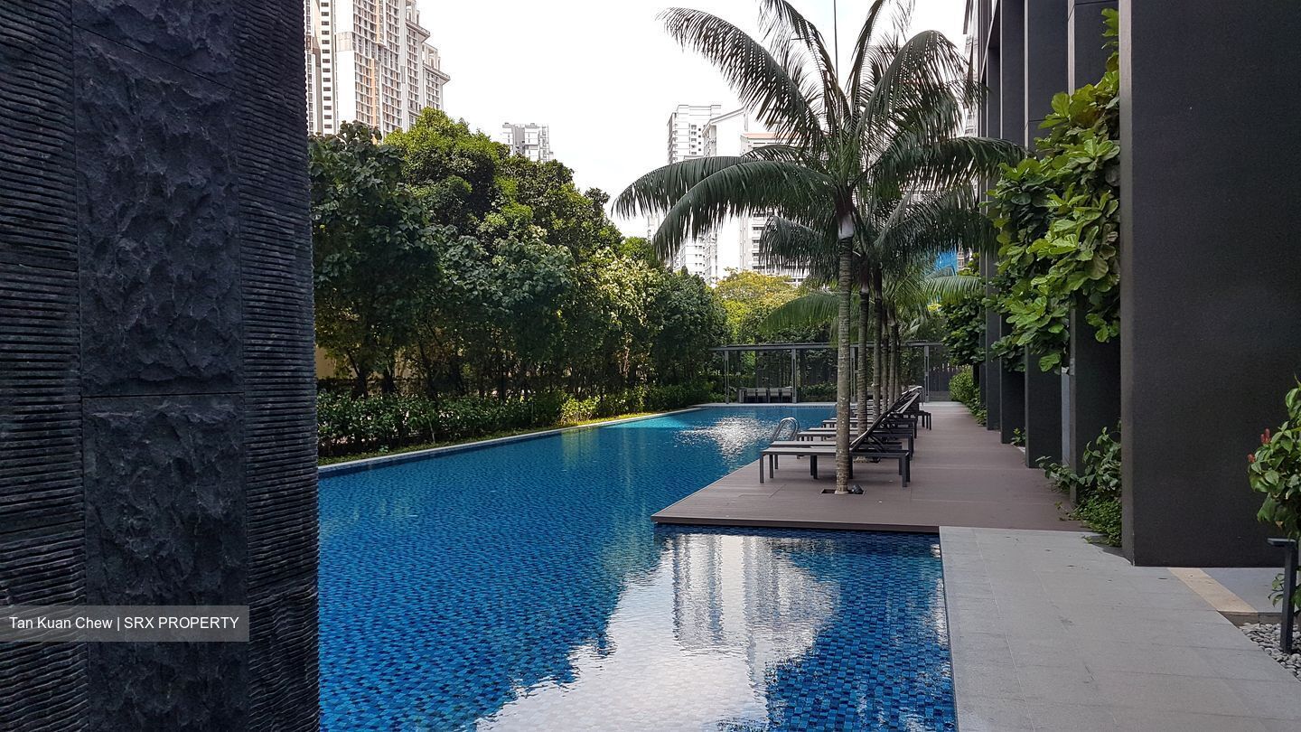 Commonwealth Towers (D3), Condominium #413940401